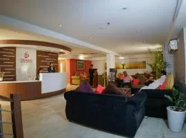 Emarald Hotel Calicut