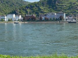Good times in St. Goar (Mit Fahrrad-Keller), beach hotel in Sankt Goar