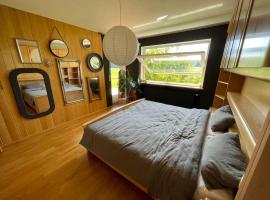 Apartment AusZeit - Natur Pur - mitten im Grünen、Westerheimの駐車場付きホテル