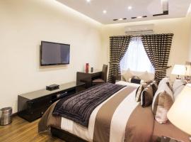 Royaute Luxury Suites and Hotel Gulberg Lahore、ラホールのデザイナーズホテル