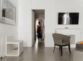 Montenapoleone Suites