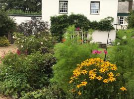 Little Silver, B&B in Great Torrington