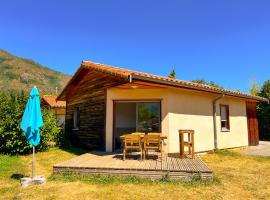 Le Domaine d'Arignac, chalet i Arignac