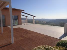 Agriturismo Il cielo in terra, hotel v destinaci SantʼOreste