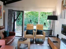 Vakantiebungalow in het Limburgse Heuvelland: Simpelveld şehrinde bir tatil evi