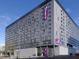 Premier Inn London Gatwick Airport - North Terminal, hotel in Crawley