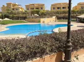 Lovely 3-Bedroom Rental Unit with Pool