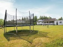 6 Bedroom Pet Friendly Home In Vittaryd