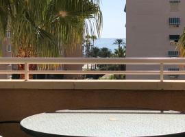 Precioso apartamento en Urbanización junto al mar., resort en Alicante