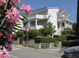 Apartments by the sea Selce, Crikvenica - 2392