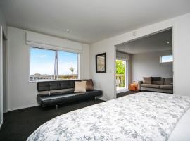 Kohi Beach Bed & Breakfast: Auckland'da bir otel