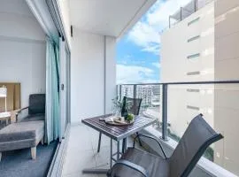 Experience the Best of Darwin from this King Suite