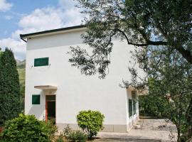 Apartments and rooms by the sea Zaostrog, Makarska - 2661, pensionat i Zaostrog