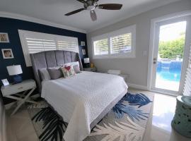 Casa806 Men Only Guest House, apartment in Fort Lauderdale