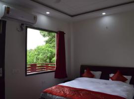 The Starling BnB, hotel in Greater Noida