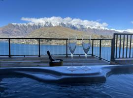 Spa, Mountains & Lake, spa hotel in Queenstown