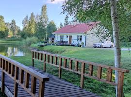 Ninnujärve Private Holiday Home, villa in Nasva