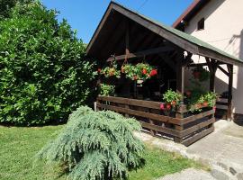 Casa Lotrilor, cottage à Malaia