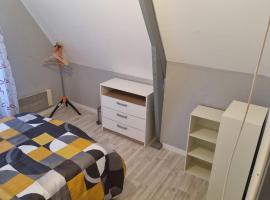 Belle chambre avec balcon, budget hotel sa Arques