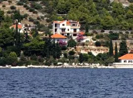 Apartments for families with children Seget Vranjica, Trogir - 2976