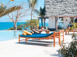 Kusini beach bungalows, hotel in Kizimkazi