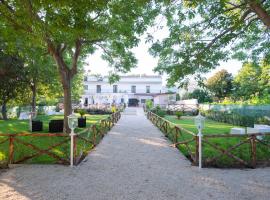 DONNA ROSITA, hotel San Felice a Cancello városában