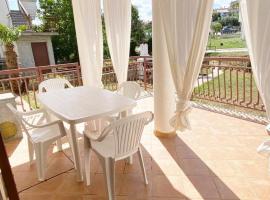 Villa Ortensie Apartments, hotel in Funtana
