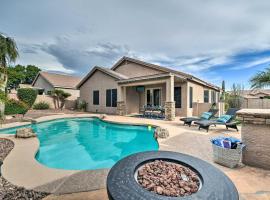 Cave Creek Home with Outdoor Pool and Private Yard, cheap hotel in Cave Creek
