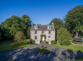 The Old Manse, Fochabers、フォッシャバーズのホテル