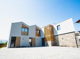 Casa João Eusébio 3, hotel in Ponte de Lima