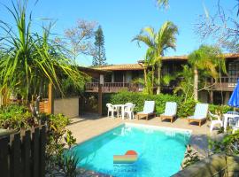 Pousada Aurora, guest house in Praia do Rosa