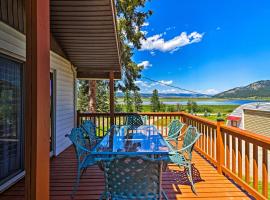 Cozy Montana Lake View Getaway - Fish and Hike!, hotel en Kalispell