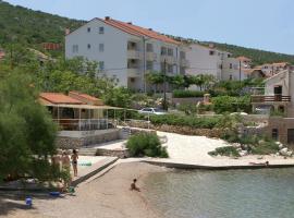 Apartments and rooms by the sea Vinjerac, Zadar - 3248, maison d'hôtes à Vinjerac