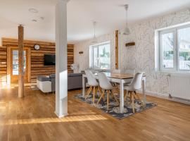 Relax Interior Stylish House in Rakvere, hotelli kohteessa Rakvere