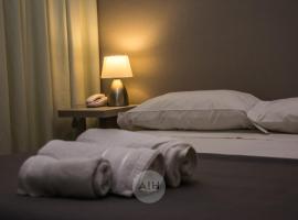 Hotel Alhambra, hotel poblíž Letiště Domingo Faustino Sarmiento - UAQ, San Juan
