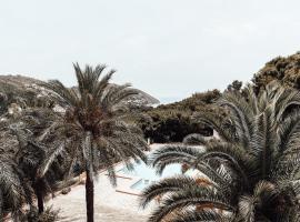 Ca la Bahía - Your Mediterranean stay, hotel ob plaži v mestu Teulada