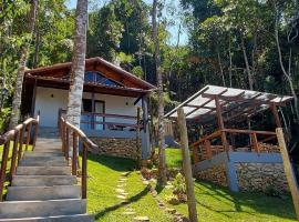 Chalé Au Clair de Lune Terê, casa rústica em Teresópolis