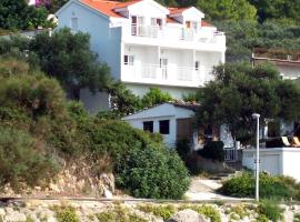 Apartments by the sea Zaostrog, Makarska - 2816, hotell i Zaostrog