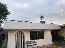 นอนนี่แอทเขาค้อ, hôtel à Khao Kho