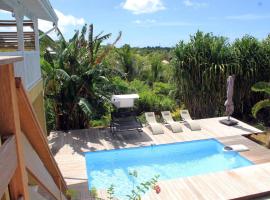 Villa Kajou, homestay in Sainte-Anne