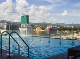 Mabolo garden flat a5 Rooftop Pool Shortwalk to Ayala Mall, casă de vacanță din Cebu