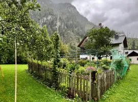Weichselboden, Alte Schule