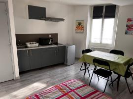 F2 gatinais, alojamiento con cocina en Pithiviers
