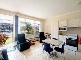 Forster Holiday Lodge 03