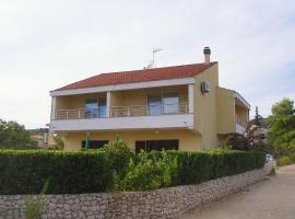 Apartments by the sea Vinisce, Trogir - 5229