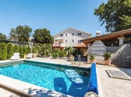 Family friendly apartments with a swimming pool Sveti Anton, Krk - 5291