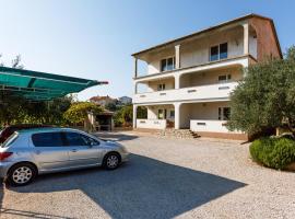 Apartments with parking space Kornic, Krk - 5306