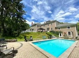 The Jarvis Homestead - Historic Maine Mansion