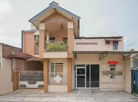 RedDoorz Syariah near Suramadu