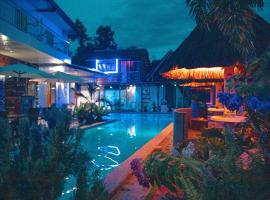 Blue Moon Inn, hotel perto de Hinagdanan Cave, Dauis